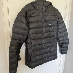 Patagonia Black Down Sweater Half-Zip Pullover Jacket - Men's size Mediium